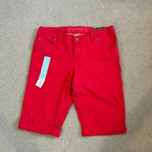 NWT Sonoma Denim Red Modern Fit Bermuda Shorts Mid Rise Size 8 Skimmer